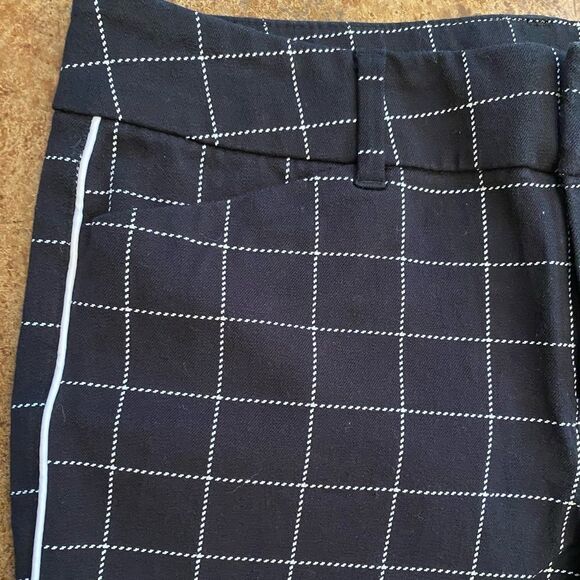 OLD Navy academia Black plaid Pixie Tuxedo Skinny cropped flat front dress pant - Picture 3 of 9